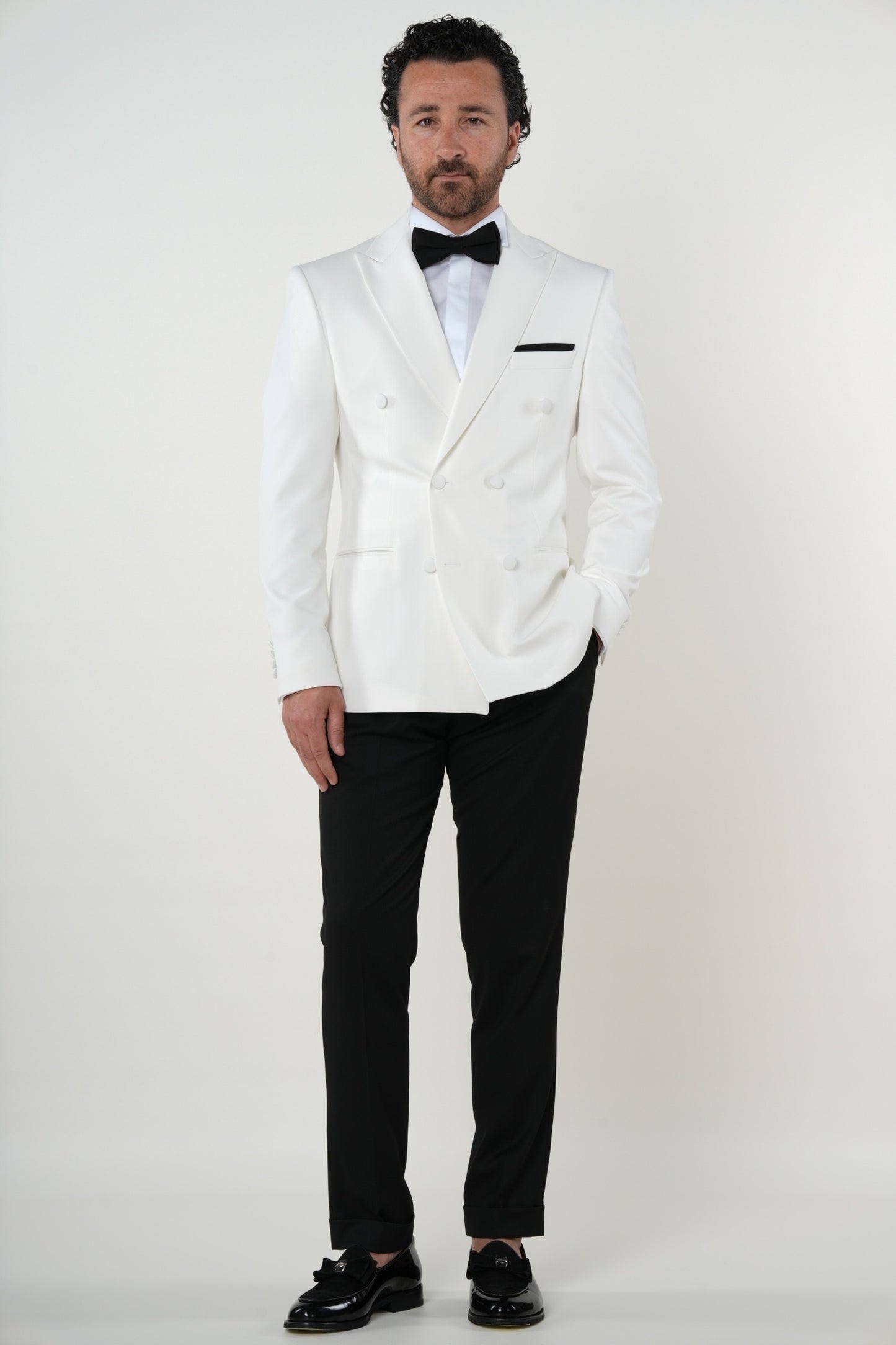 The Arclay White Parez Tuxedo