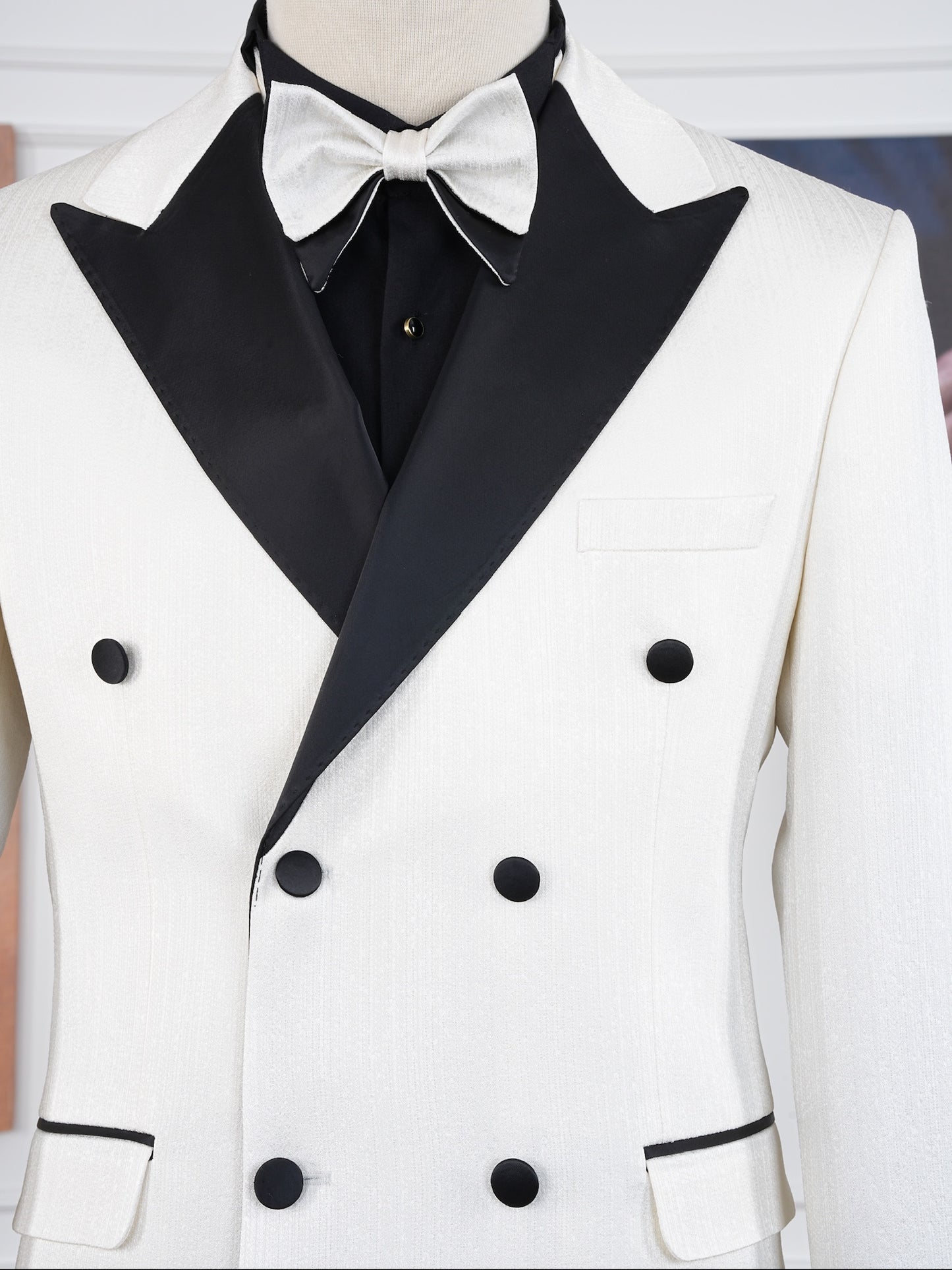 The Casablanca – White Double-Breasted Tuxedo Set with Black Satin Accents
