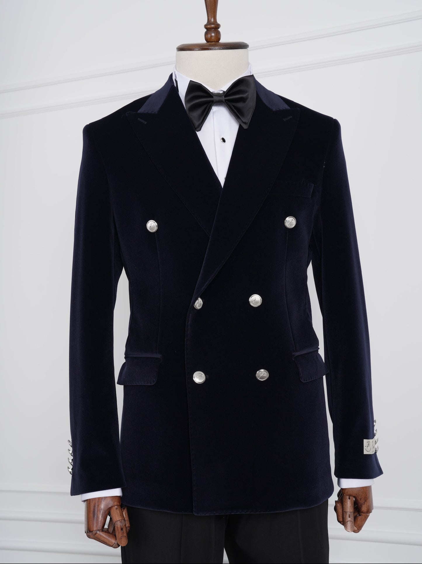 The Regent – Navy Velvet Double-Breasted Party Tuxedo with Satin Lapel & Silver Buttons