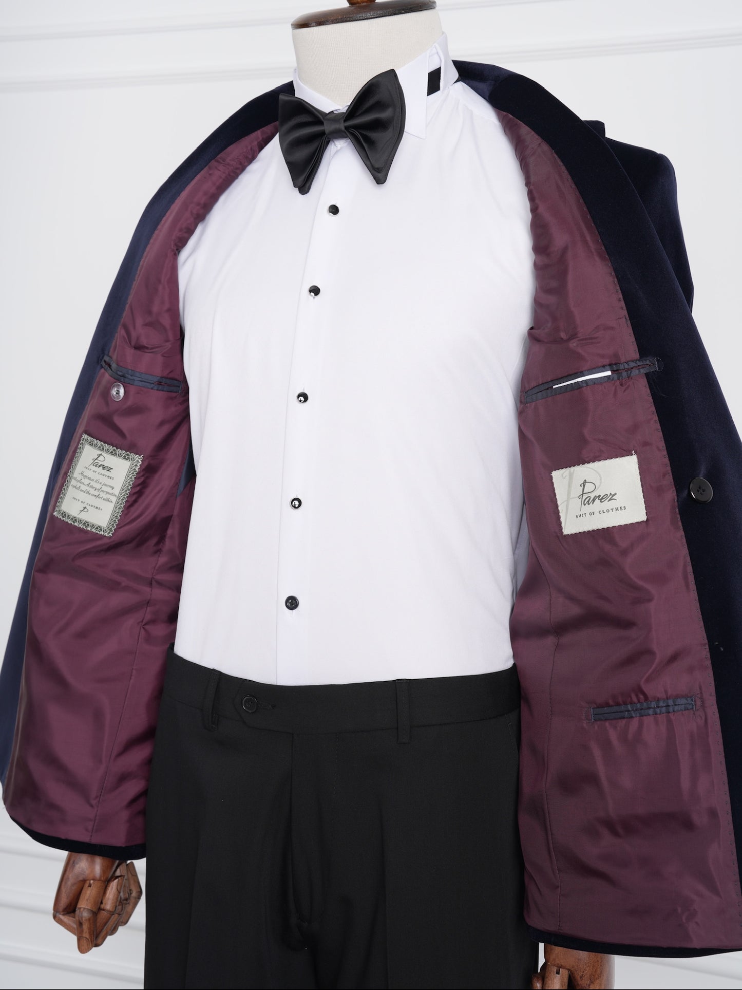 The Regent – Navy Velvet Double-Breasted Party Tuxedo with Satin Lapel & Silver Buttons