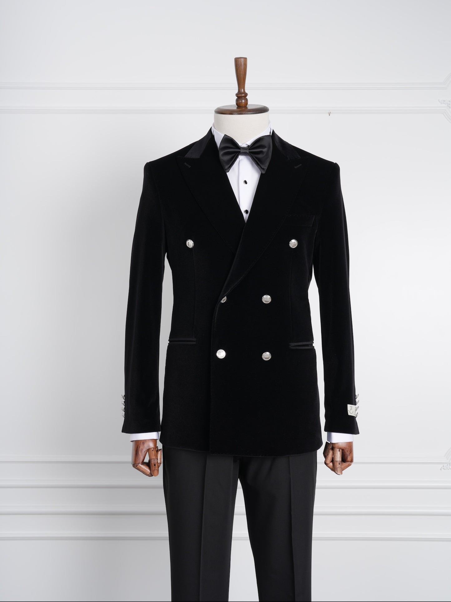 The Noire – Black Velvet Double-Breasted Tuxedo Wide Lapel | Elegant Party Suit for Men