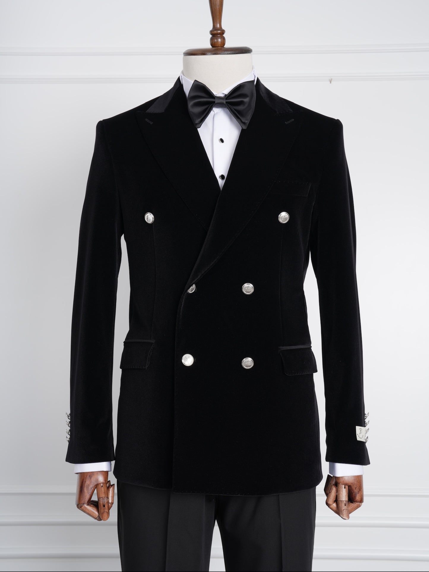 The Noire – Black Velvet Double-Breasted Tuxedo Wide Lapel | Elegant Party Suit for Men