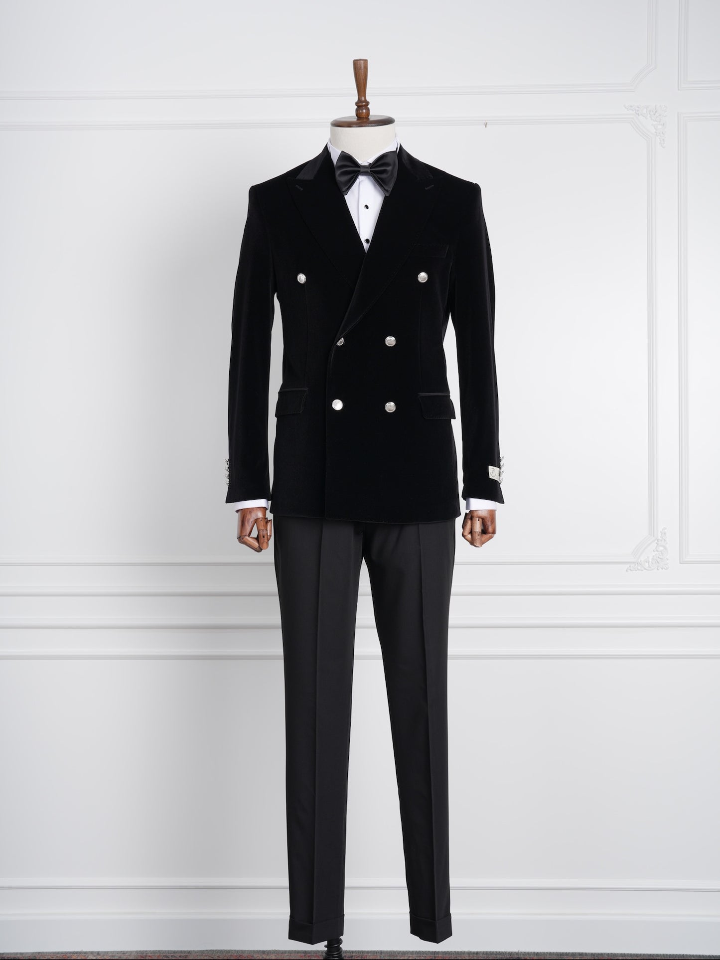 The Noire – Black Velvet Double-Breasted Tuxedo Wide Lapel | Elegant Party Suit for Men