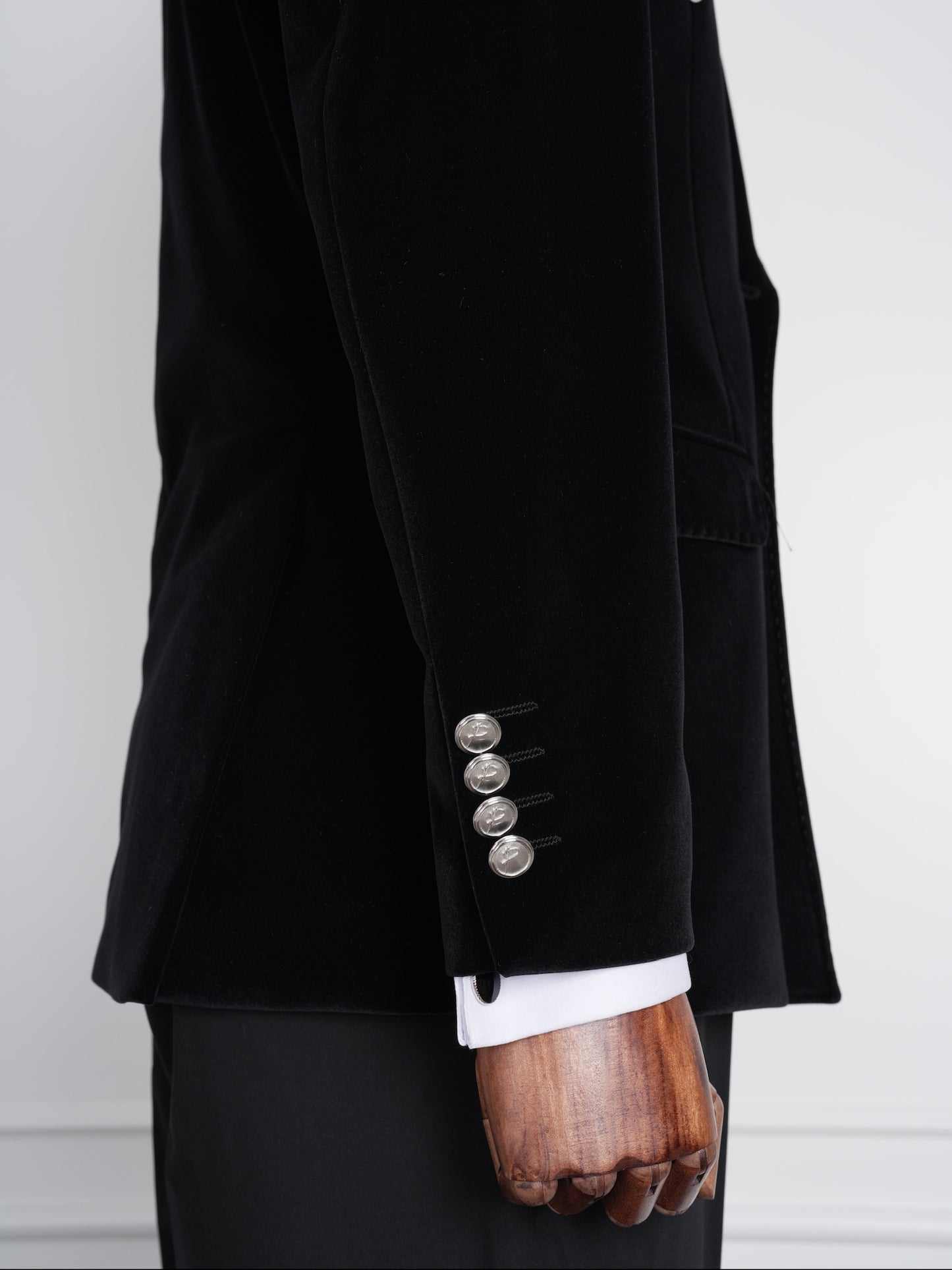 The Noire – Black Velvet Double-Breasted Tuxedo Wide Lapel | Elegant Party Suit for Men