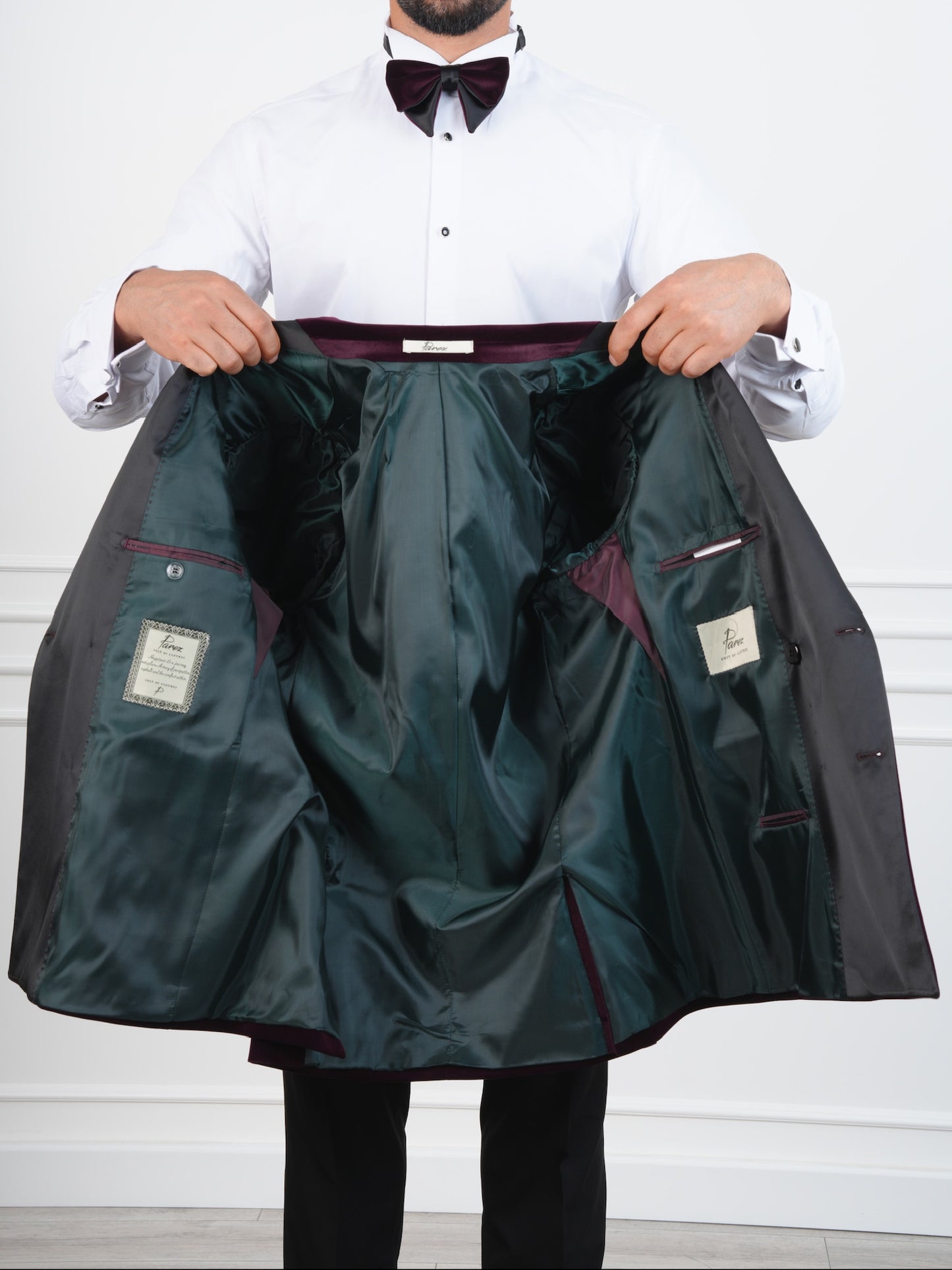 The Evergreen Tide – Ocean Green Velvet Tuxedo with Black Satin Lapel & Bow Tie, Party Suit for Men (Copy)