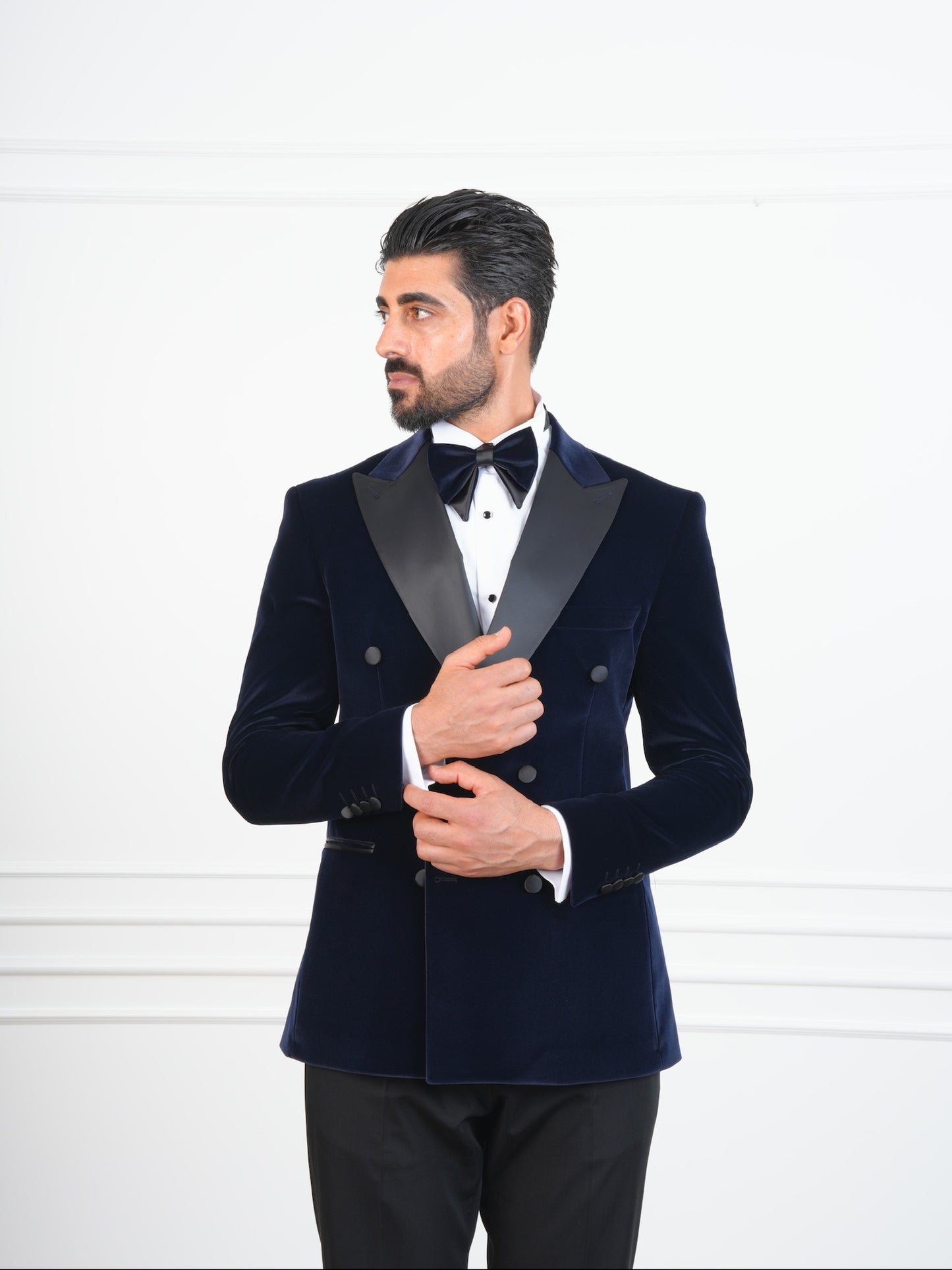 The Dorian – Deep Navy Velvet Double-Breasted Tuxedo with Satin Lapel and Formal Bow Tie