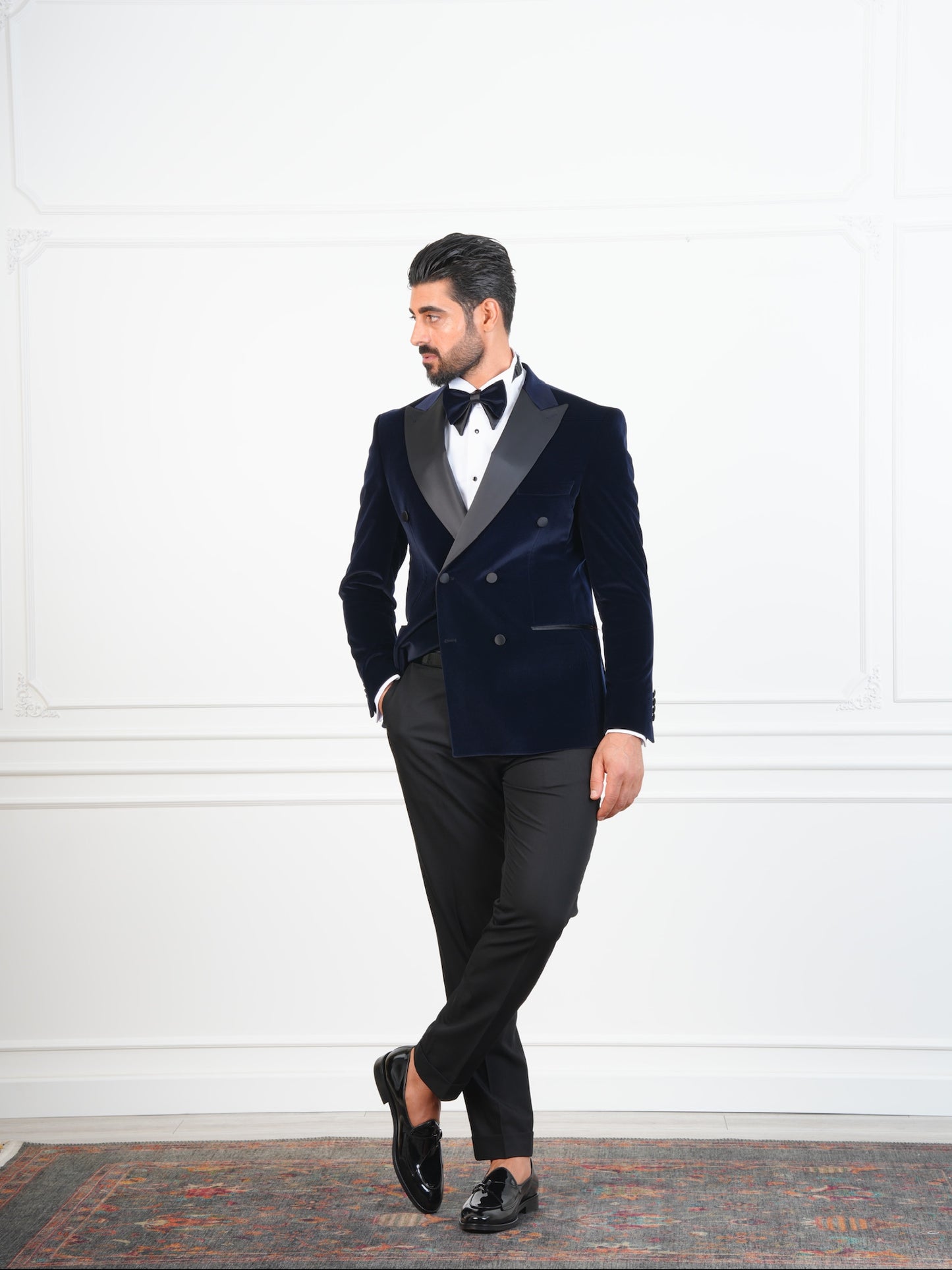 The Dorian – Deep Navy Velvet Double-Breasted Tuxedo with Satin Lapel and Formal Bow Tie