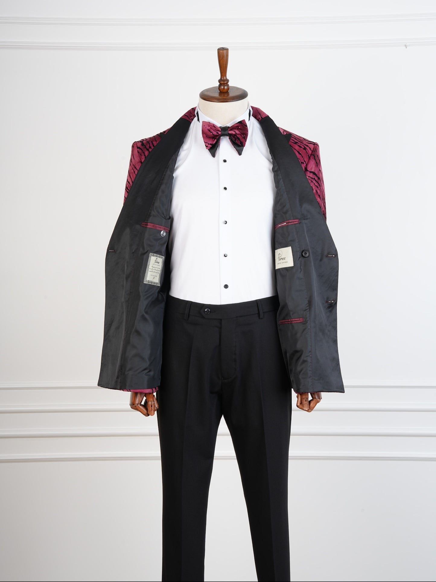 The Amethyst Roar Double-Breasted Tuxedo – Bold Purple Animal Print Suit for Gala Nights & Luxury Weddings