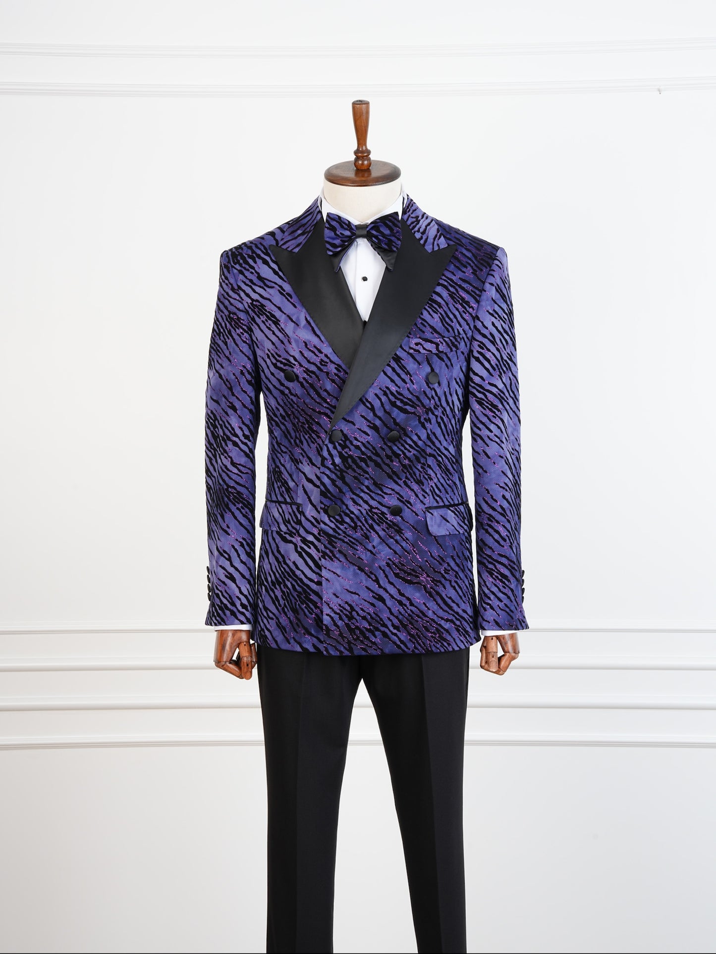 The Amethyst Roar Double-Breasted Tuxedo – Bold Purple Animal Print Suit for Gala Nights & Luxury Weddings
