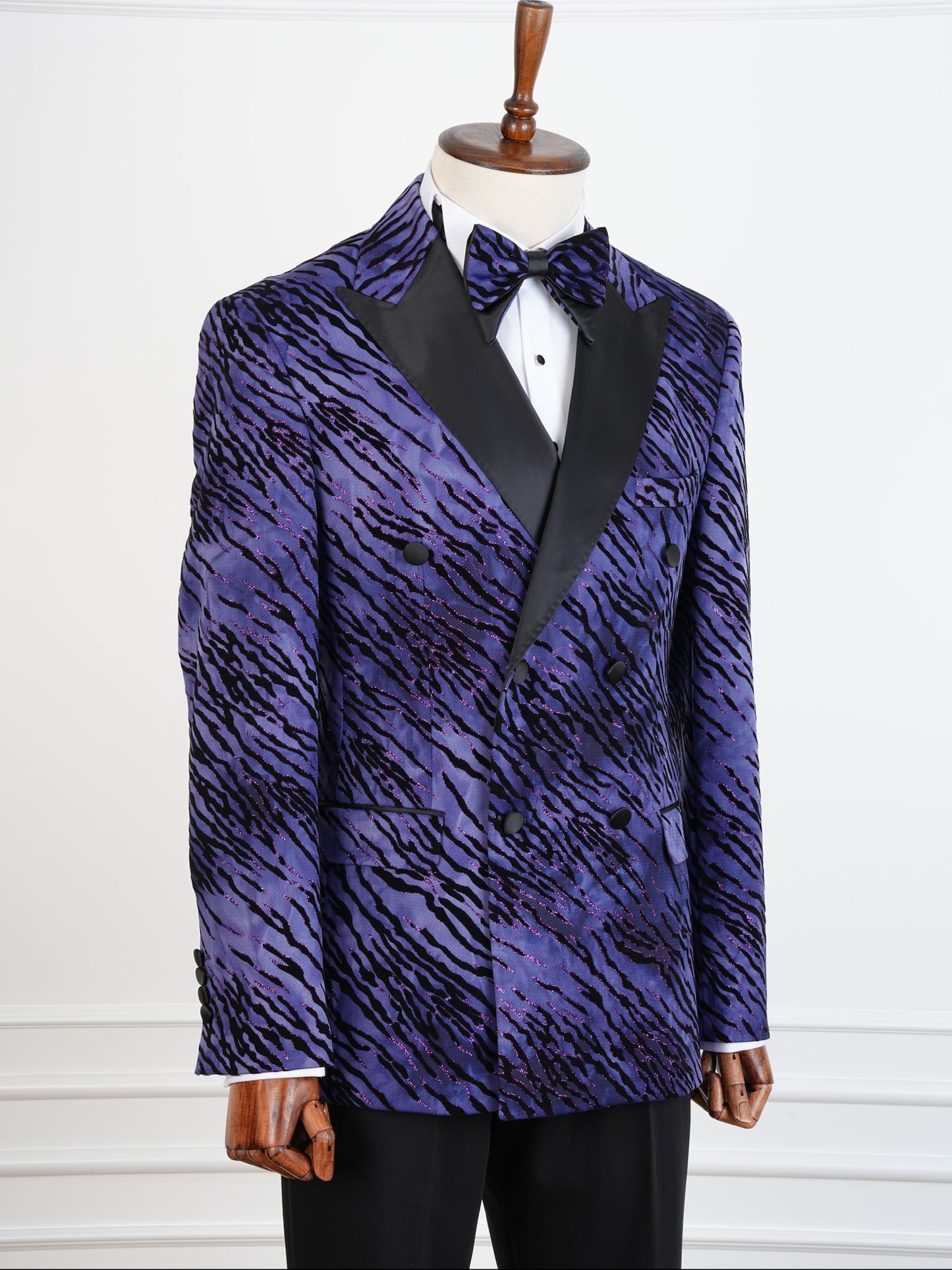 The Amethyst Roar Double-Breasted Tuxedo – Bold Purple Animal Print Suit for Gala Nights & Luxury Weddings