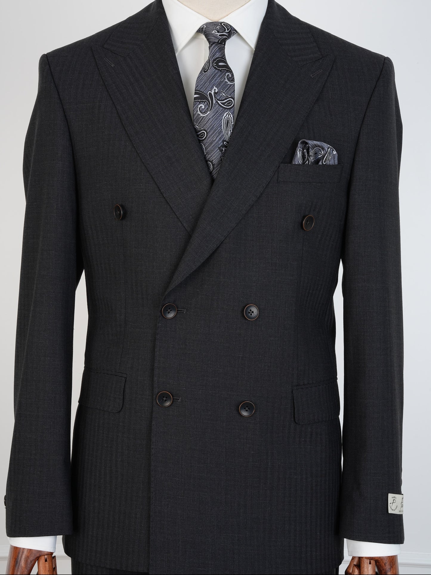 Men’s Dark Charcoal Wool Suit – Double-Breasted Tailored Fit | Luxury 2-Piece Formal Set by Parez