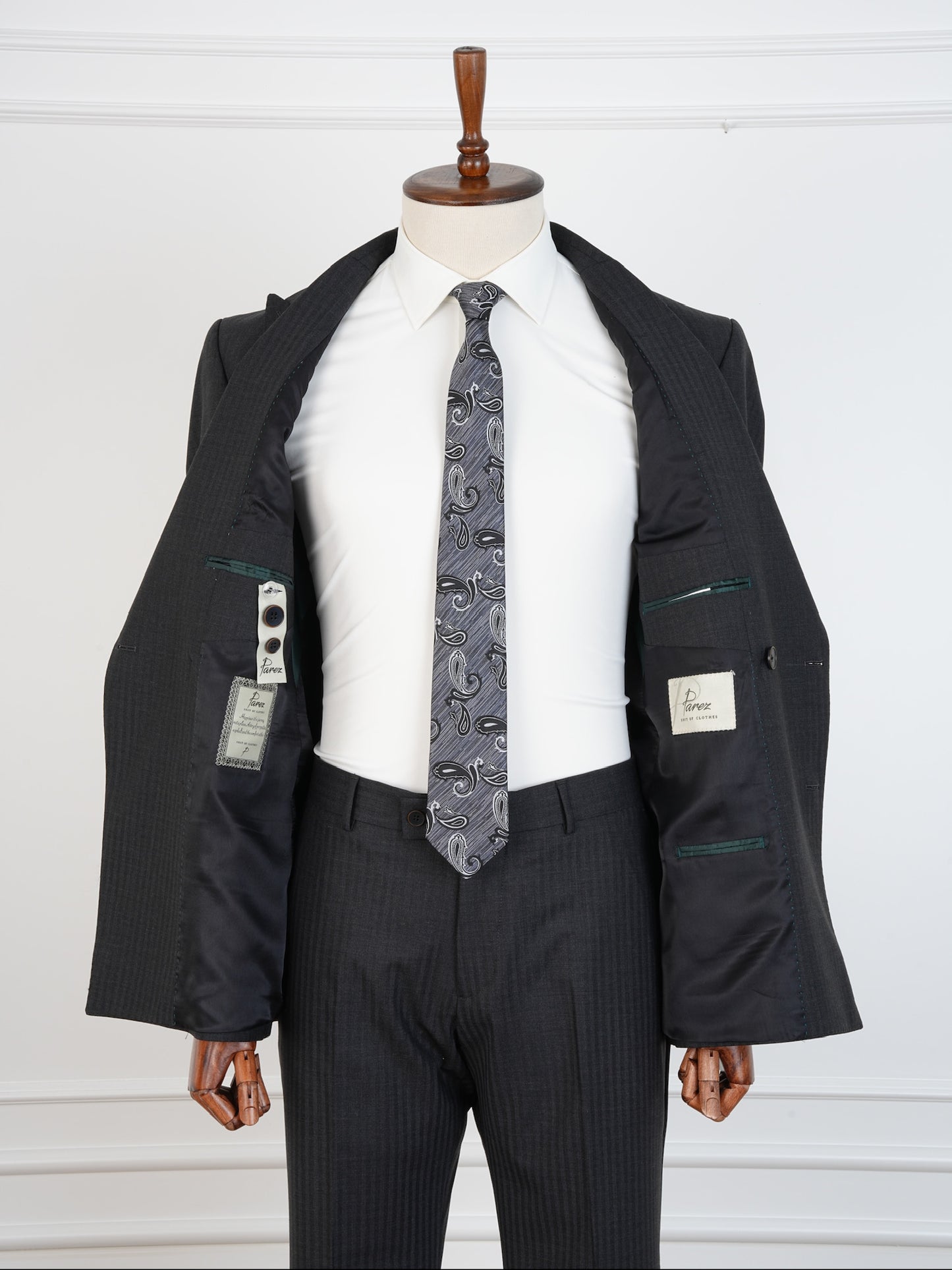 Men’s Dark Charcoal Wool Suit – Double-Breasted Tailored Fit | Luxury 2-Piece Formal Set by Parez