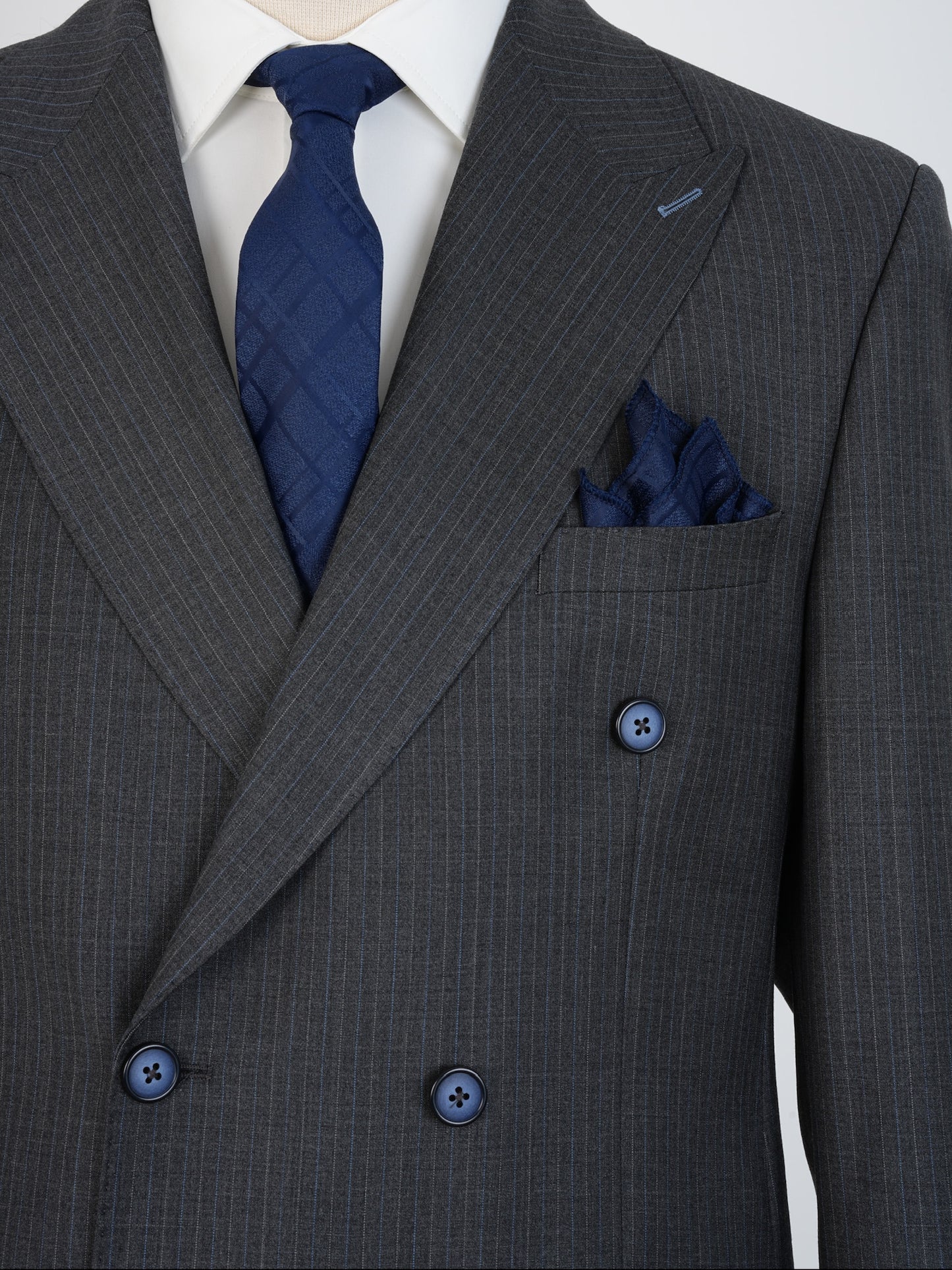 Men’s Striped Grey Wool Suit – Classic Double-Breasted Formalwear by Parez