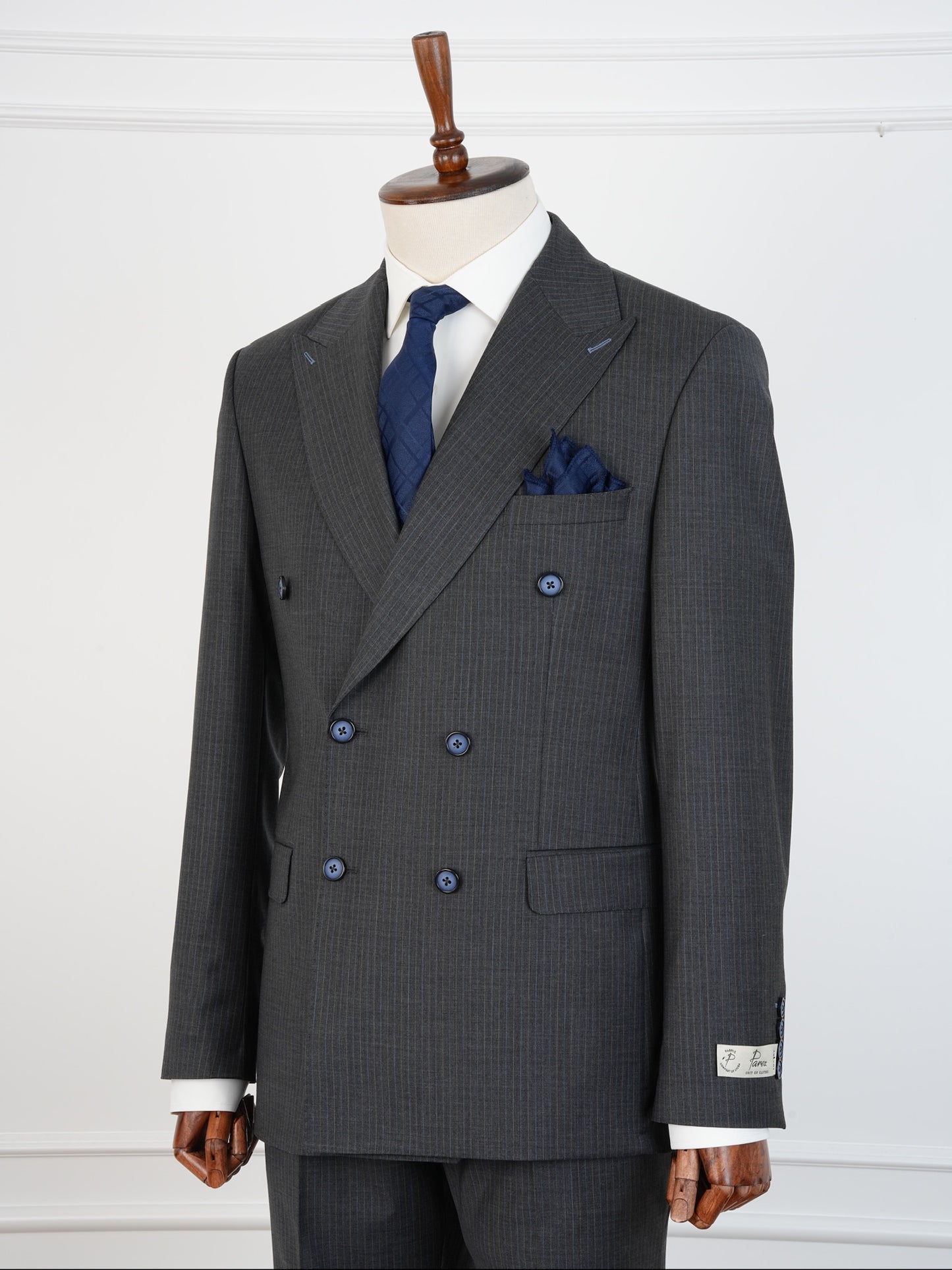 Men’s Striped Grey Wool Suit – Classic Double-Breasted Formalwear by Parez
