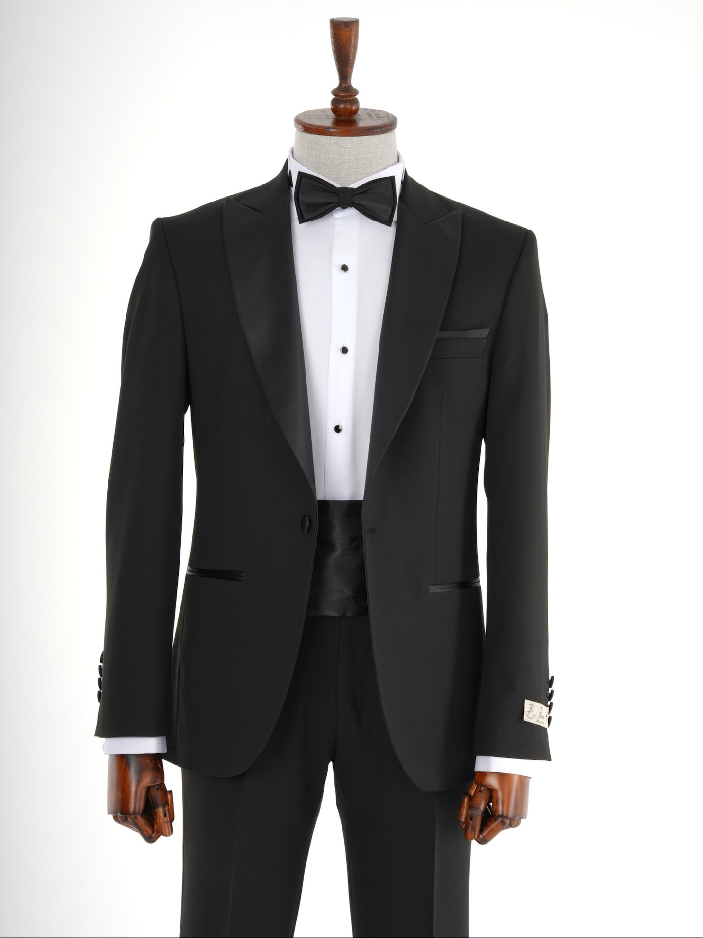 The Regent Black Parez Tuxedo
