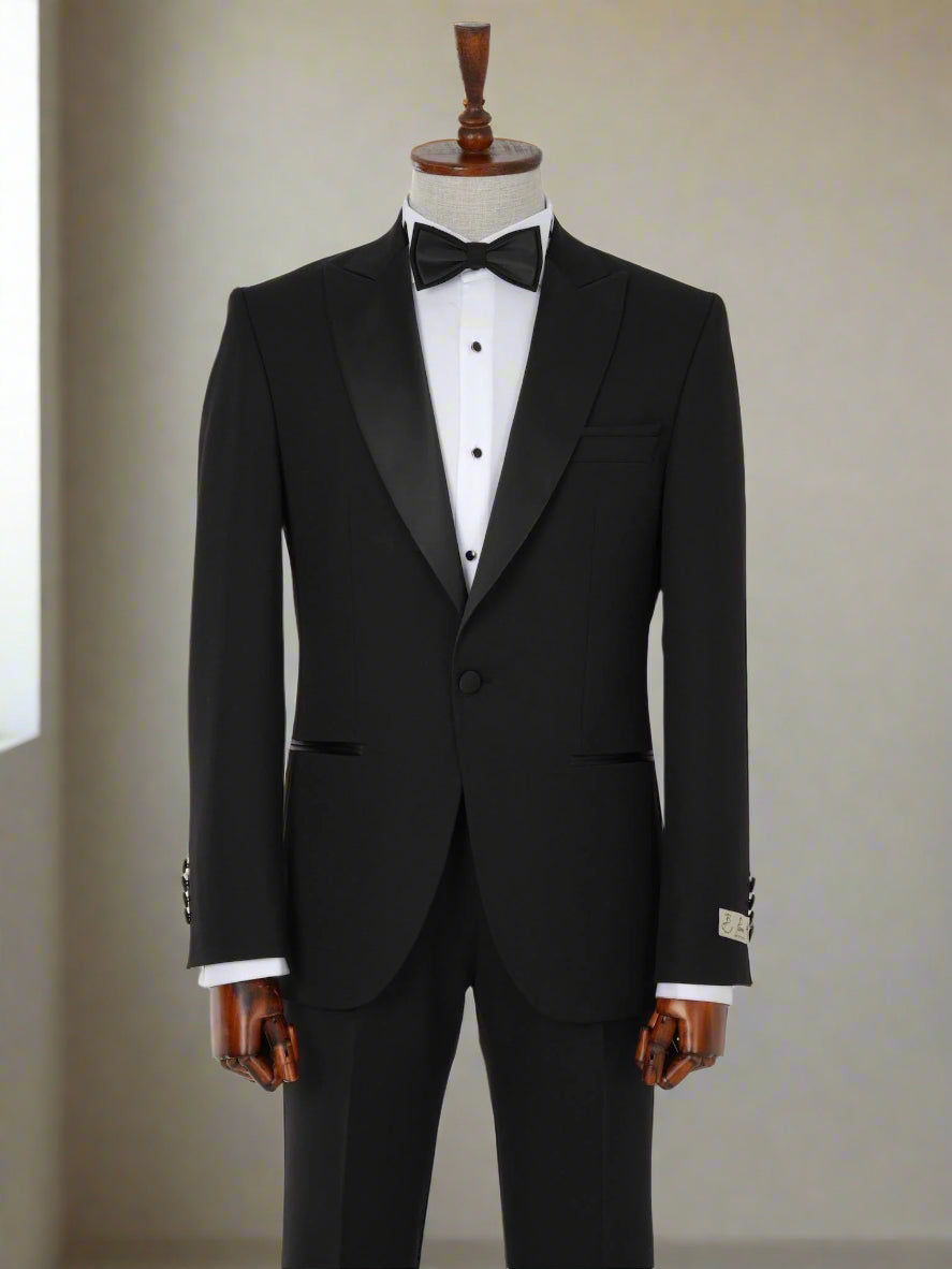 The Regent Black Parez Tuxedo