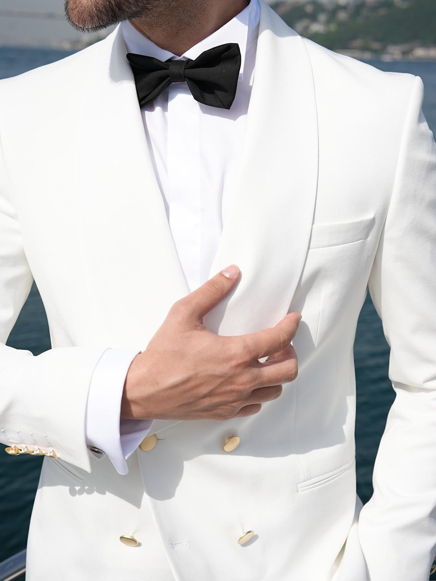 The Luxore Tuxedo Parez Suit