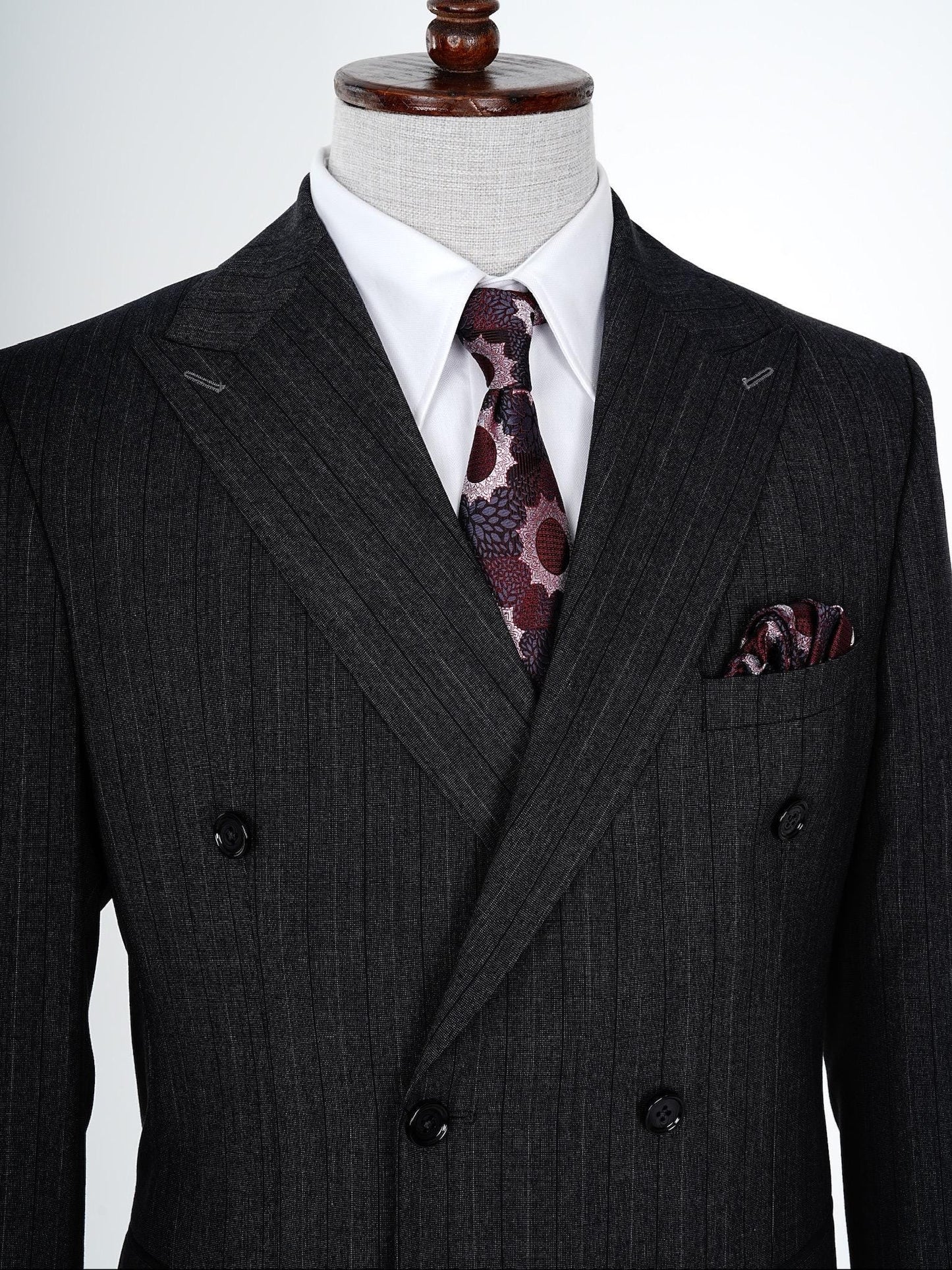 The Torino Parez Suit