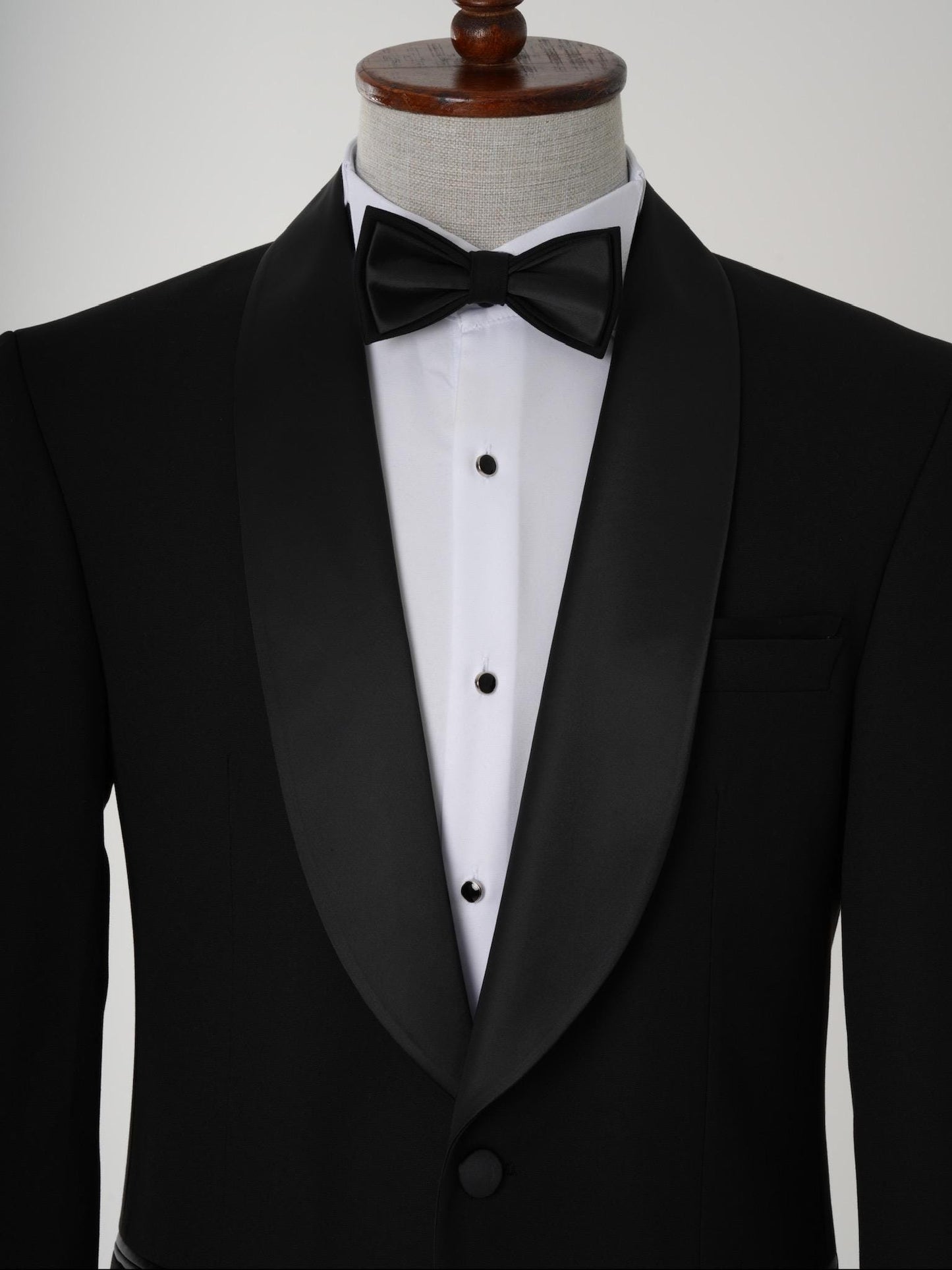 The Bellagio Black Parez Tuxedo