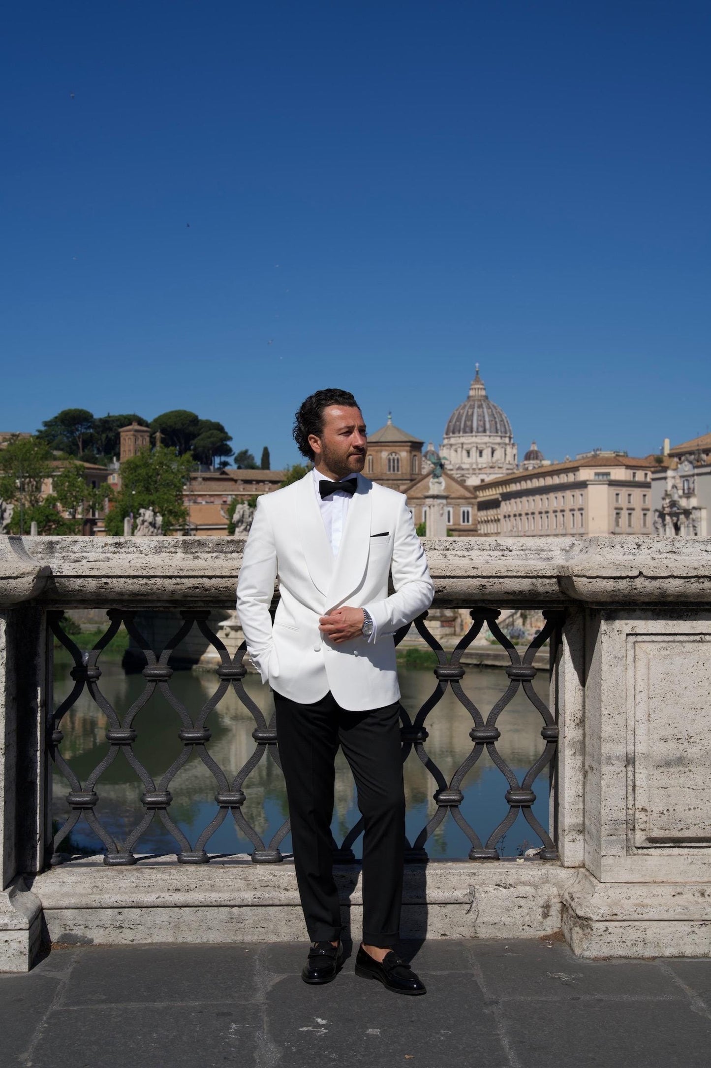 The Luxore II White Parez Tuxedo