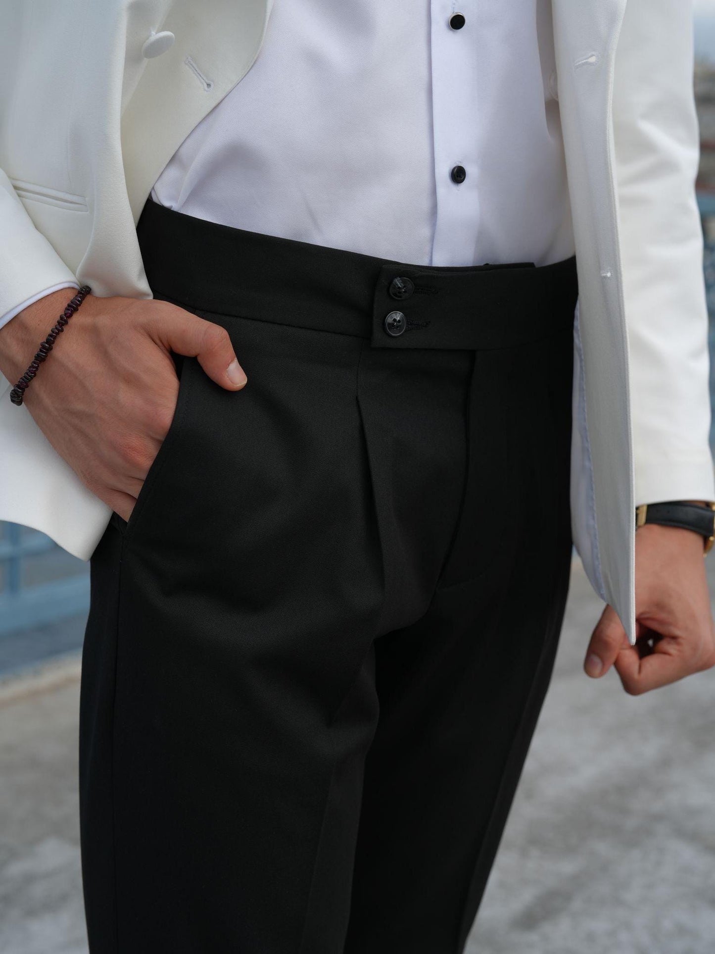 The Arclay White Parez Tuxedo