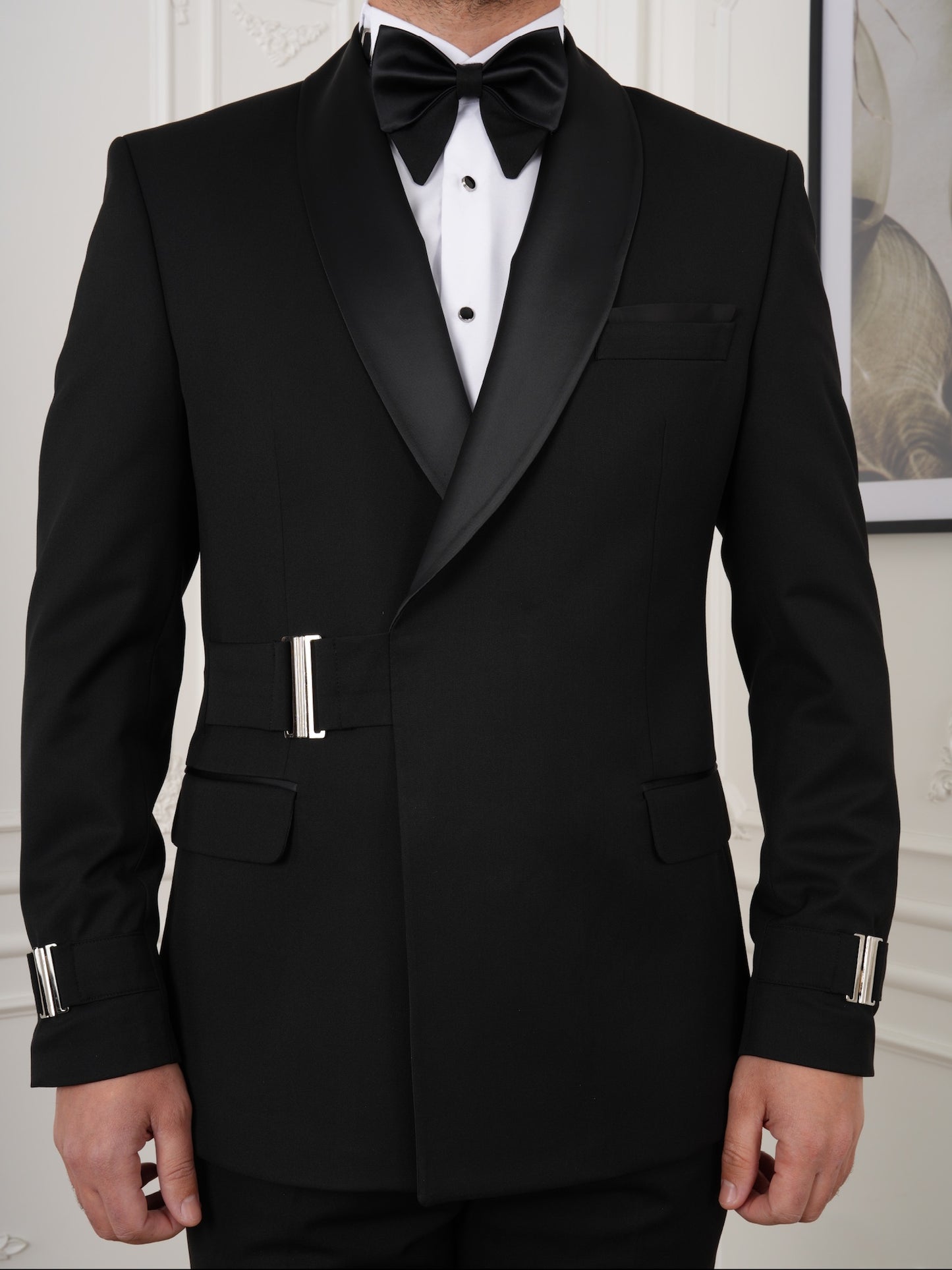 The Stratos Black Parez Tuxedo