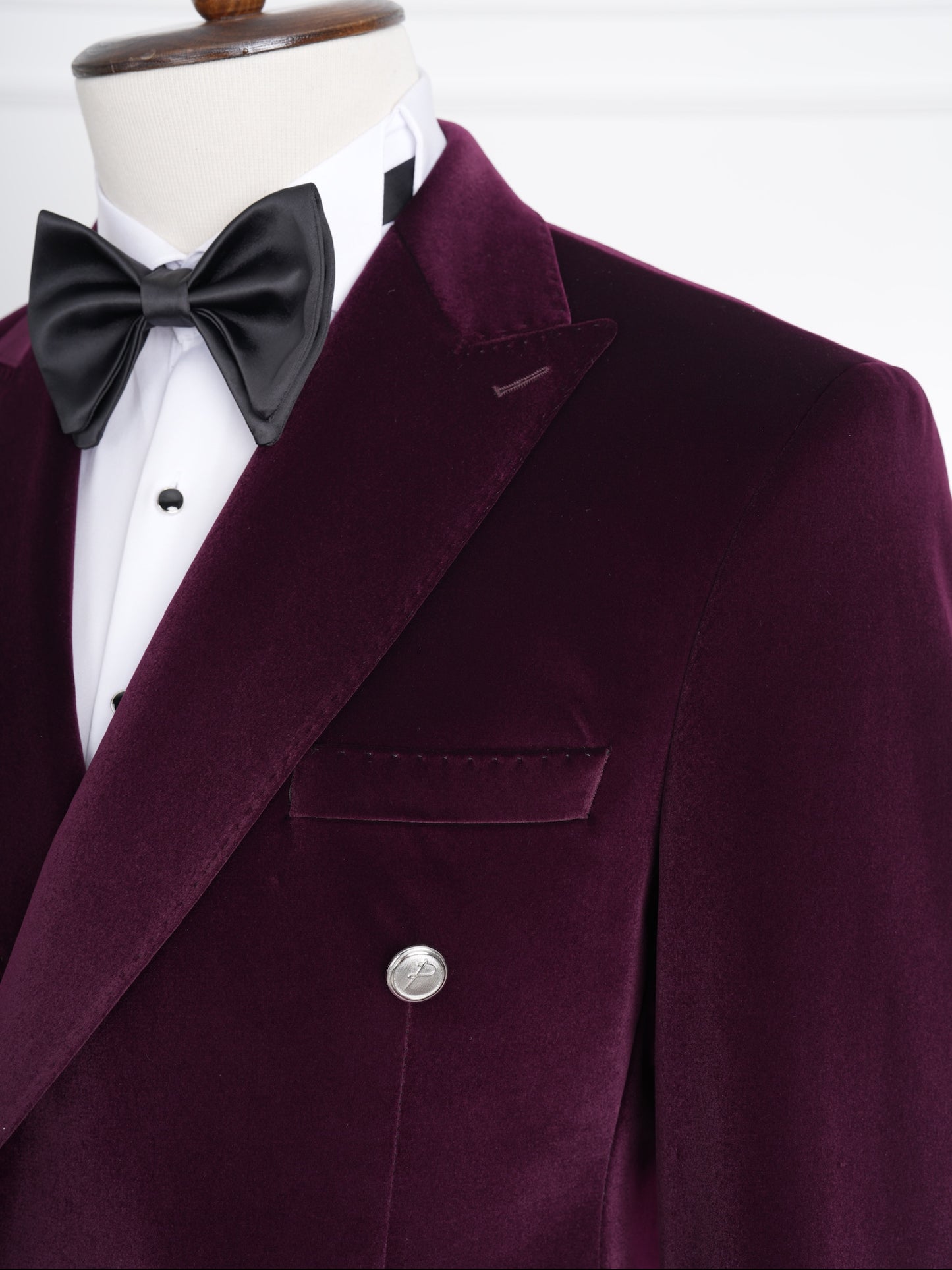 The Bordeaux – Wine Velvet Party Tuxedo for Men | Double-Breasted Suit with Signature Buttons