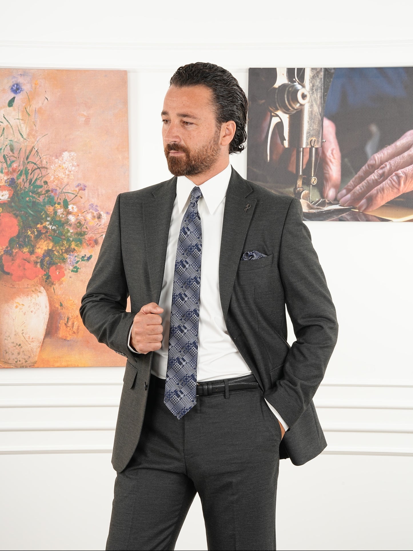 Tailored Fit Choarcol Single Breasted Closure Full Suit