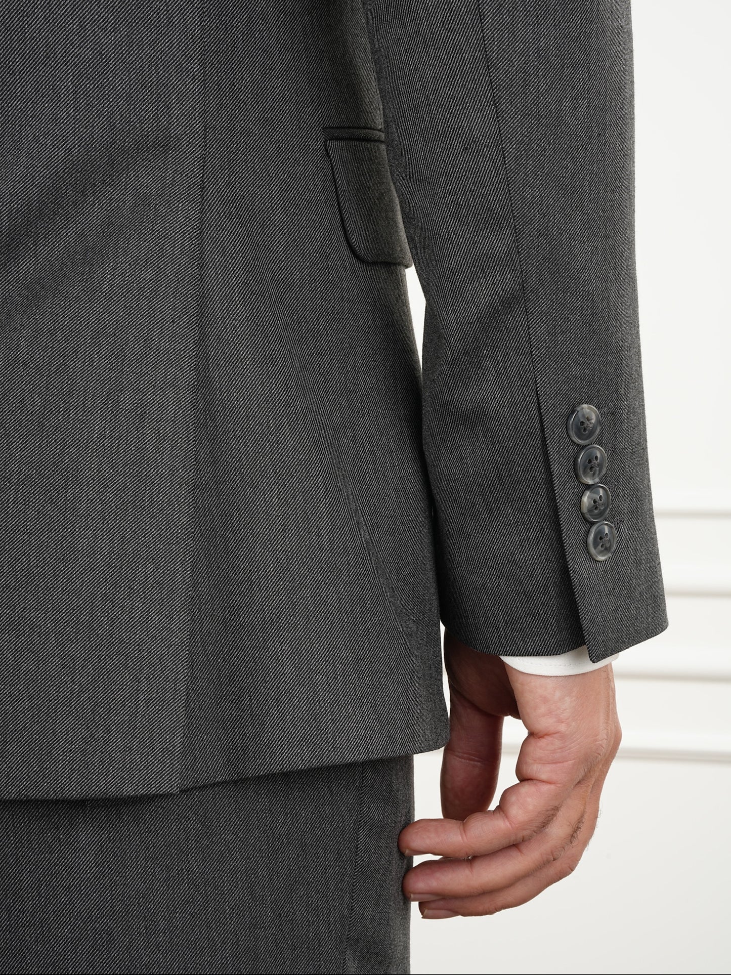 Tailored Fit Mid Gray Single Breasted Closure Full Suit
