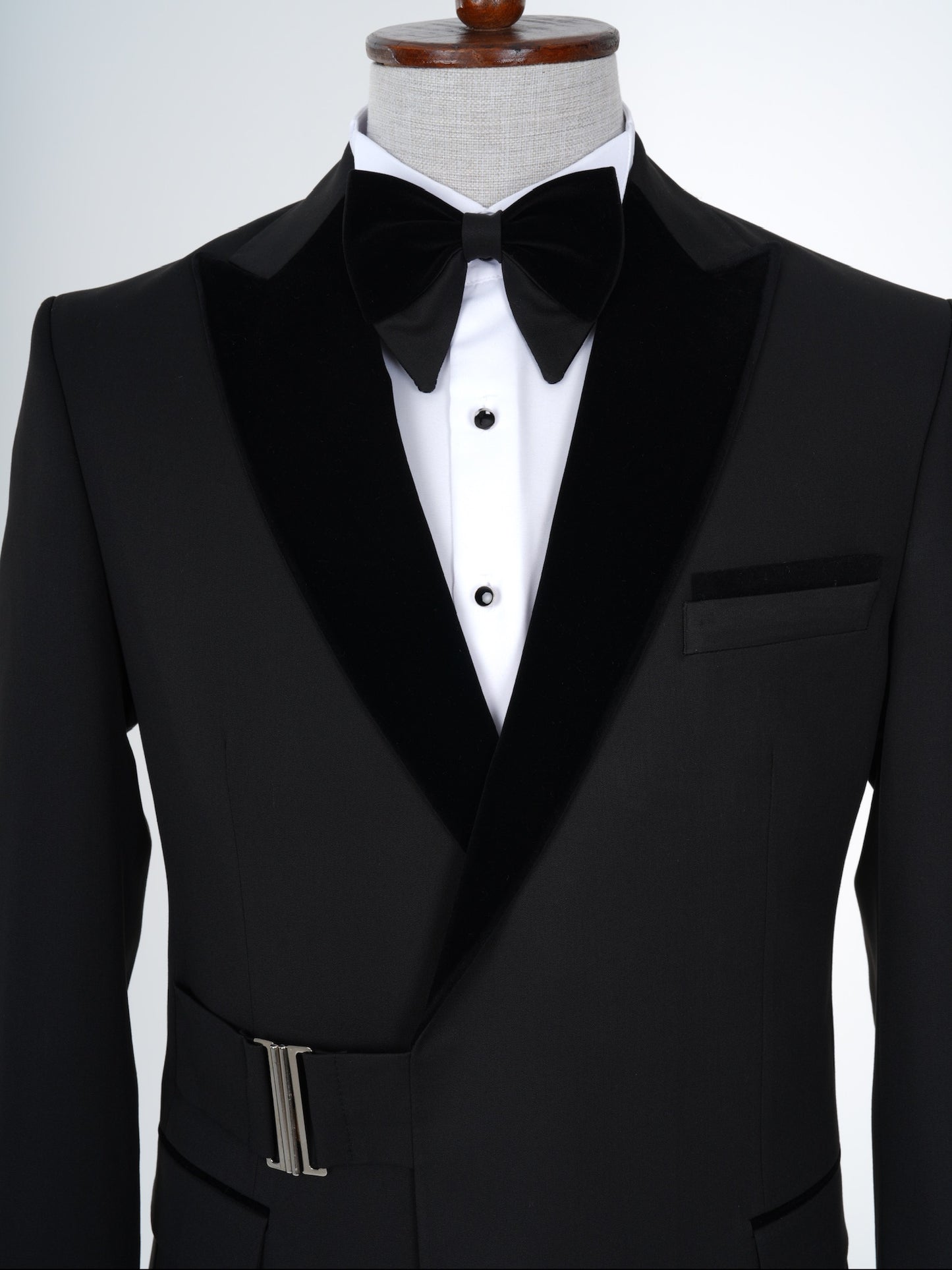 The Obsidian Black Parez Tuxedo
