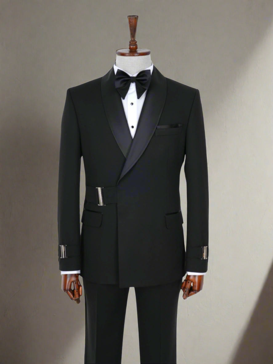 The Stratos Black Parez Tuxedo